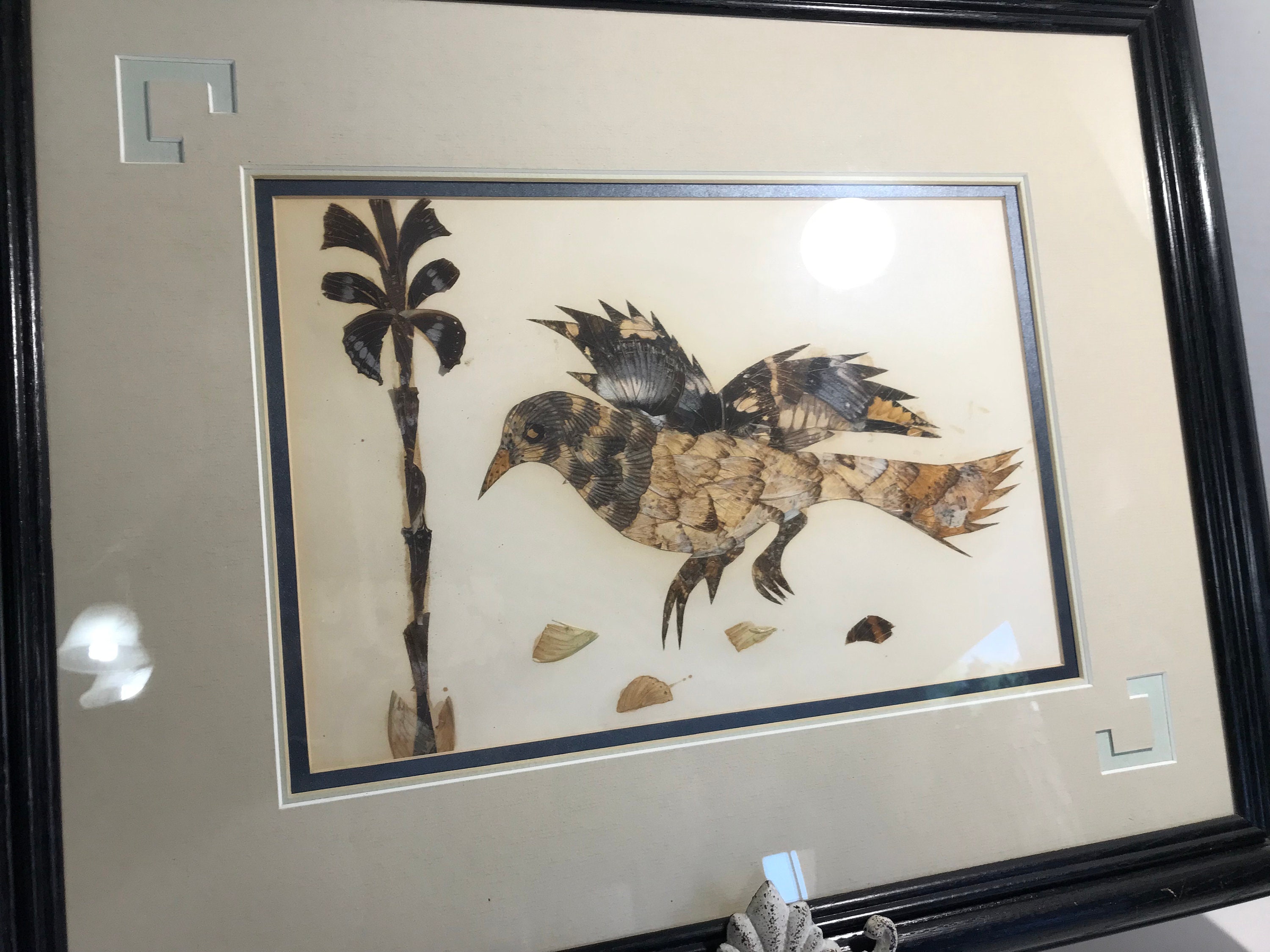 ヴィンテージミッドセンチュリーの蝶の羽のコラージュアート、鳥とヤシ