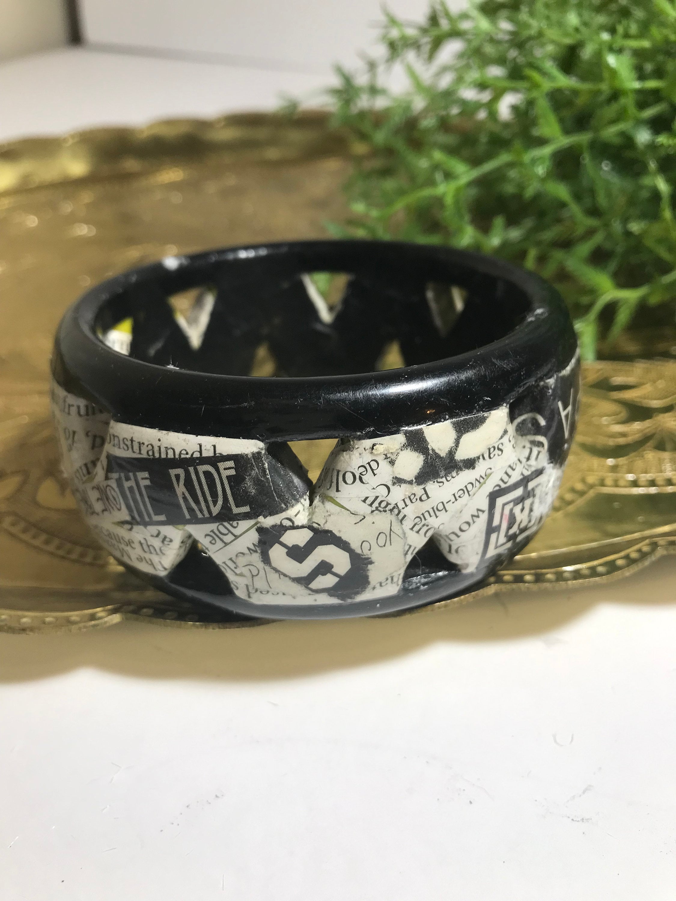 Vintage Lucite Decoupage Bangle Bracelet, Vintage Black Plastic