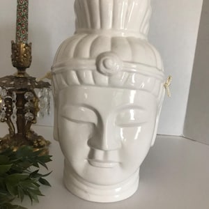 Decoração de parede Quan Yin de cerâmica branca Blanc de Chine vintage, decoração Kwan Yin de cerâmica branca Chinoiserie, máscara de parede Chinoiserie blanc de chine