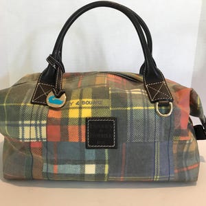 Dooney and Bourke purse, Dooney and Bourke top handle patchwork handbag purse Dooney and Bourke duffle bag style patchwork purse