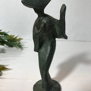 Vintage Mid Century cast iron Geisha figurine, Vintage MCM Japanese cast iron woman Geisha small statue, Asian style minimalist figurine