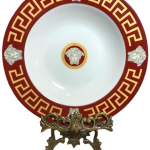 Cuenco bajo de porcelana alemana vintage Tirschenreuth Bavaria, rojo con detalles dorados de greca y Medusa, de 22 cm (8,75").