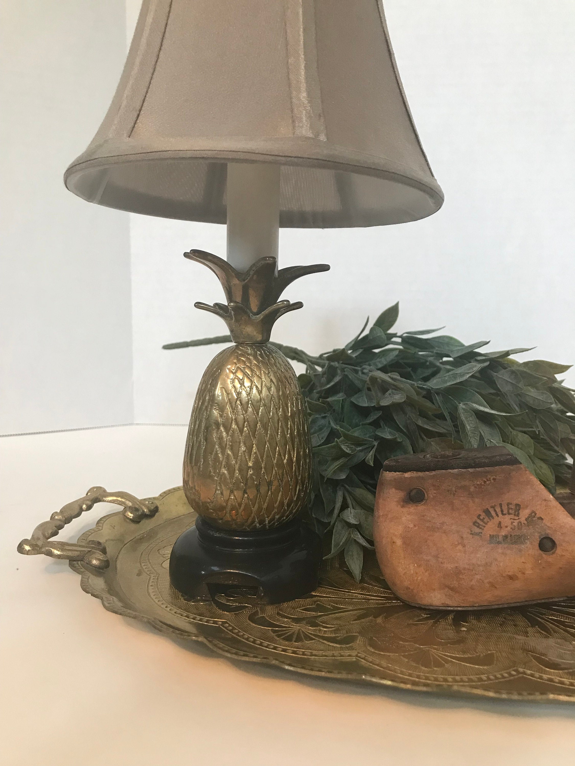 Small brass on sale pineapple lamp