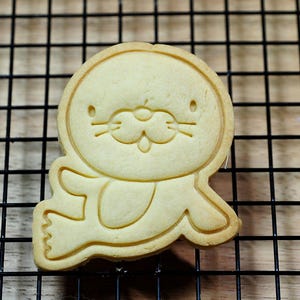 Cute Seal Cookie Cutter and Stamp Set image 5