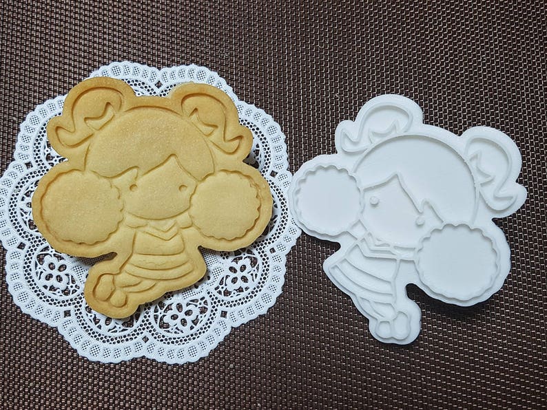 Stamp Oyster Cookie Cutter