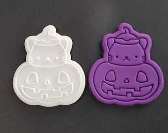 Cat on the Halloween Pumpkin Cookie Cutter and Stamp / Halloween cookie cutter / Cat Cookie Cutter