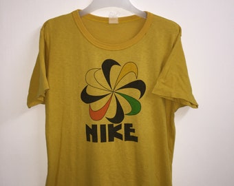 nike pinwheel history