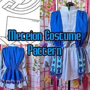 Puede incluir: Un patrón de disfraz azul y gris para un disfraz de Meteion. El patrón incluye un vestido con un corpiño azul y una falda gris con ribetes azules. El patrón también incluye una capa azul con un cuello gris.