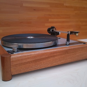 Mahogany wood PLINTH for Thorens TD-145 / 160 turntable series / Thorens TD-160/145/166 ... Custom Mahogany wood plinth Mahogany wood plinth