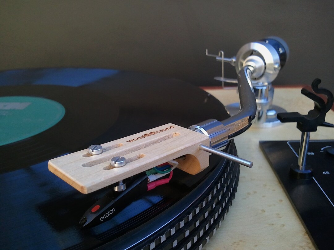 Turntable Cartridge & Headshell For Technics SL-D3, SL-D303, SL-D33 - Titanium Plated With Diamond Stylus