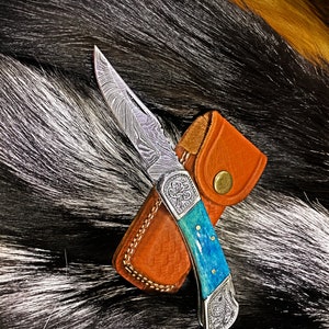 Pocket Knife Dyed Blue Bone 6.5&#39;&#39; Damascus Steel Knife Steel Bolster Back Lock Folding Knife