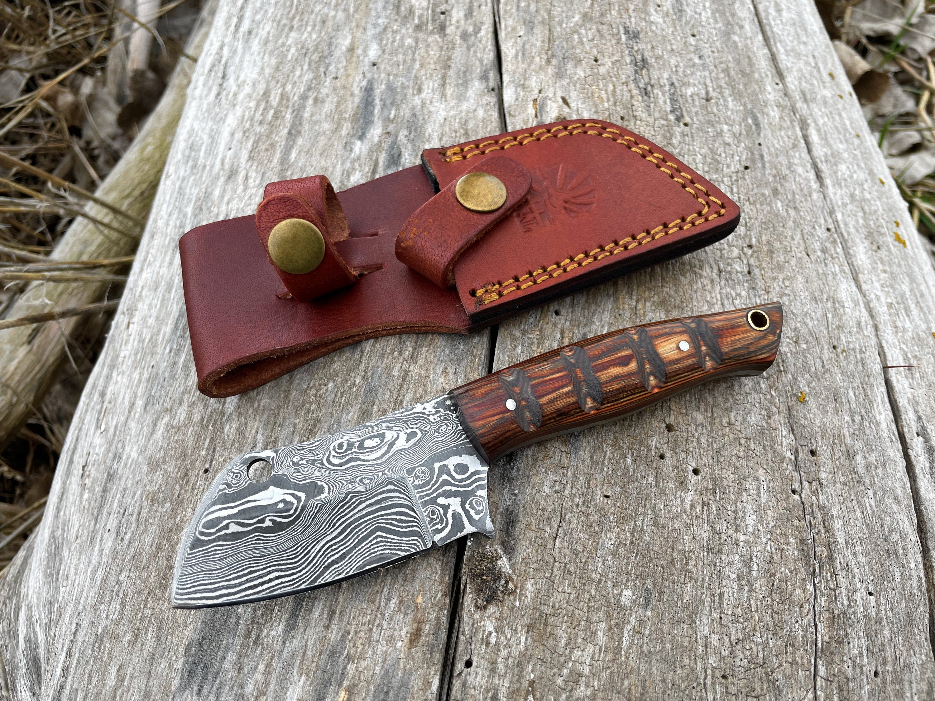 Hand Forged Meat Cleaver 6.3 Inch Kitchen Chef Knife with Leather Sheath  and Gift Box Outdoor Butcher Knife Hammered Chopper Boning Knife for Home