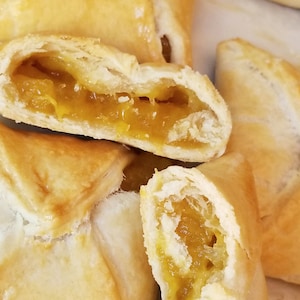 Pineapple Pastry - Pk of 6