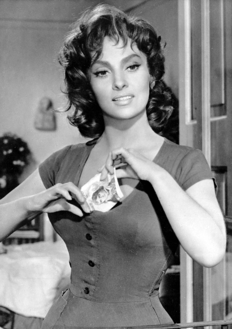 Watch Gina Lollobrigida (born 1927) video Watch Gina Lollobrigida (born 1927) video