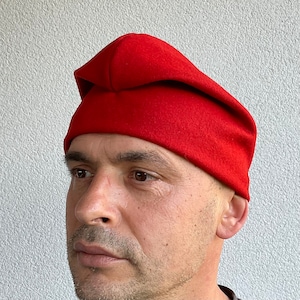Gorro cónico de lana roja hecho a mano, inspirado en las antiguas culturas de Europa del Este y Anatolia, gorro frigio/dacio de la libertad, réplica premium