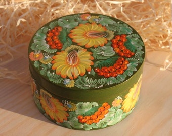 Green box Yewelry box Ring box Yellow flowers Folk box Petrykivka hand painted Wooden gift For women Gift for her Gift for Easter