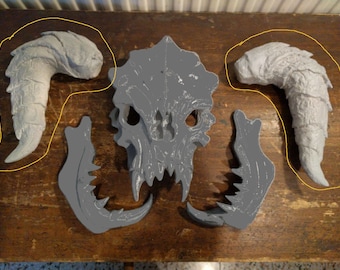 Deathclaw horns, set of 2, raw