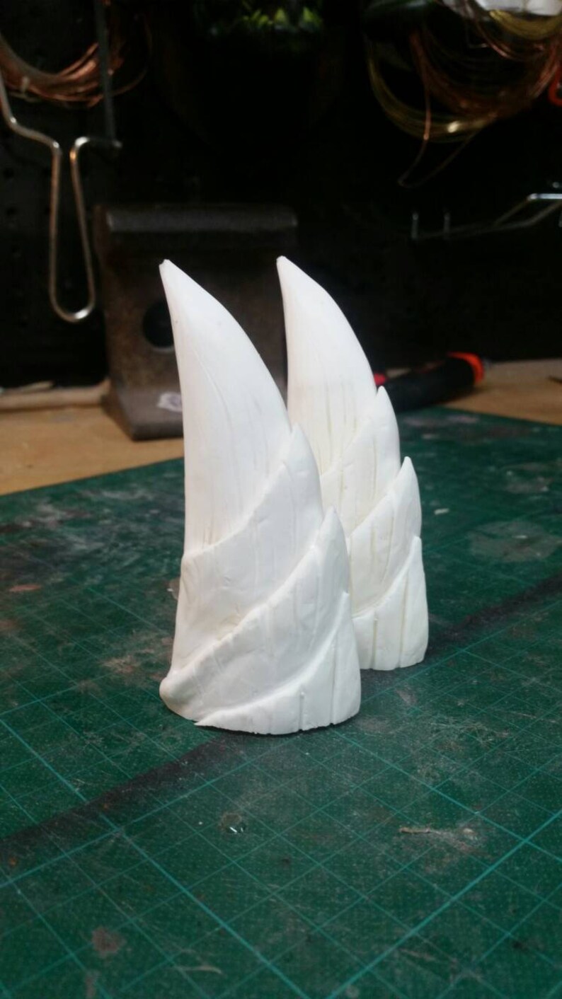 DIY Horn Set 2 Lightweight Resin Horns / Claws demon Etsy UK