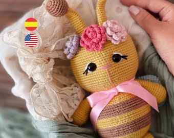 Beeatriz la abejita, patrón de amigurumi a crochet, PDF descargable /Inglés - Español