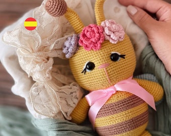 Beeatriz la abejita, patrón de amigurumi a crochet, PDF descargable /Español