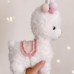 Doris the alpaca amigurumi pattern PDF /English Spanish image 5