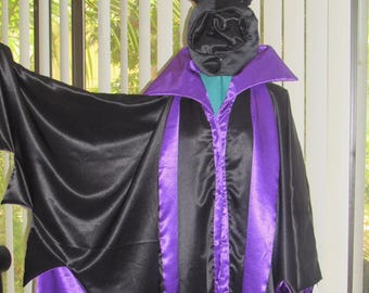 Classic Evil Villain Costume Cosplay Dress Cape Horns Teens/Adults