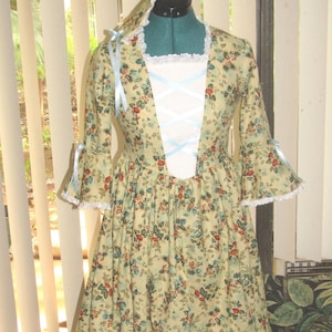 Girls&#39; Colonial Dress Costume with Pinner Cap - Size 10/12