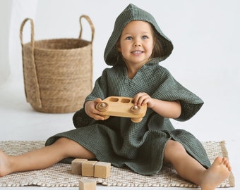 Linen Beach Poncho For Kids, Green Linen Hooded Poncho, Hooded Baby Poncho, Waffle Hooded Poncho, Linen Beach Towel For Kids