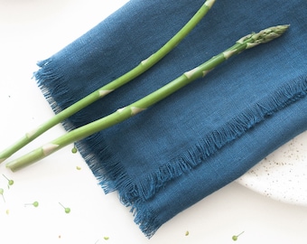 Set di tovaglioli di lino blu con frange, tovaglioli di stoffa di lino con frange, tovaglioli di lino per matrimoni, tovaglioli di lino natalizi, tovaglioli di lino morbidi per cocktail
