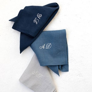 Besticktes Leinenservietten-Set, Monogramm-Leinenservietten, personalisierte Leinenservietten, reines Leinenservietten, steingewaschenes Leinen