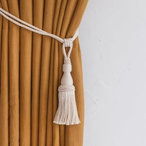 Curtain Tie Back, Curtain Tassel Tiebacks, Luxurious Ivory Tie-Back With Tassels, Boho Style Curtain Tieback, Cream Holdbacks Macrame