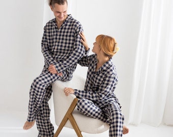 Set Of 2 Linen Pajamas For Him And Her, Deep Blue Gingham Linen Pajama Set, Linen Loungewear Set,Linen Christmas Pajama For Him And Her