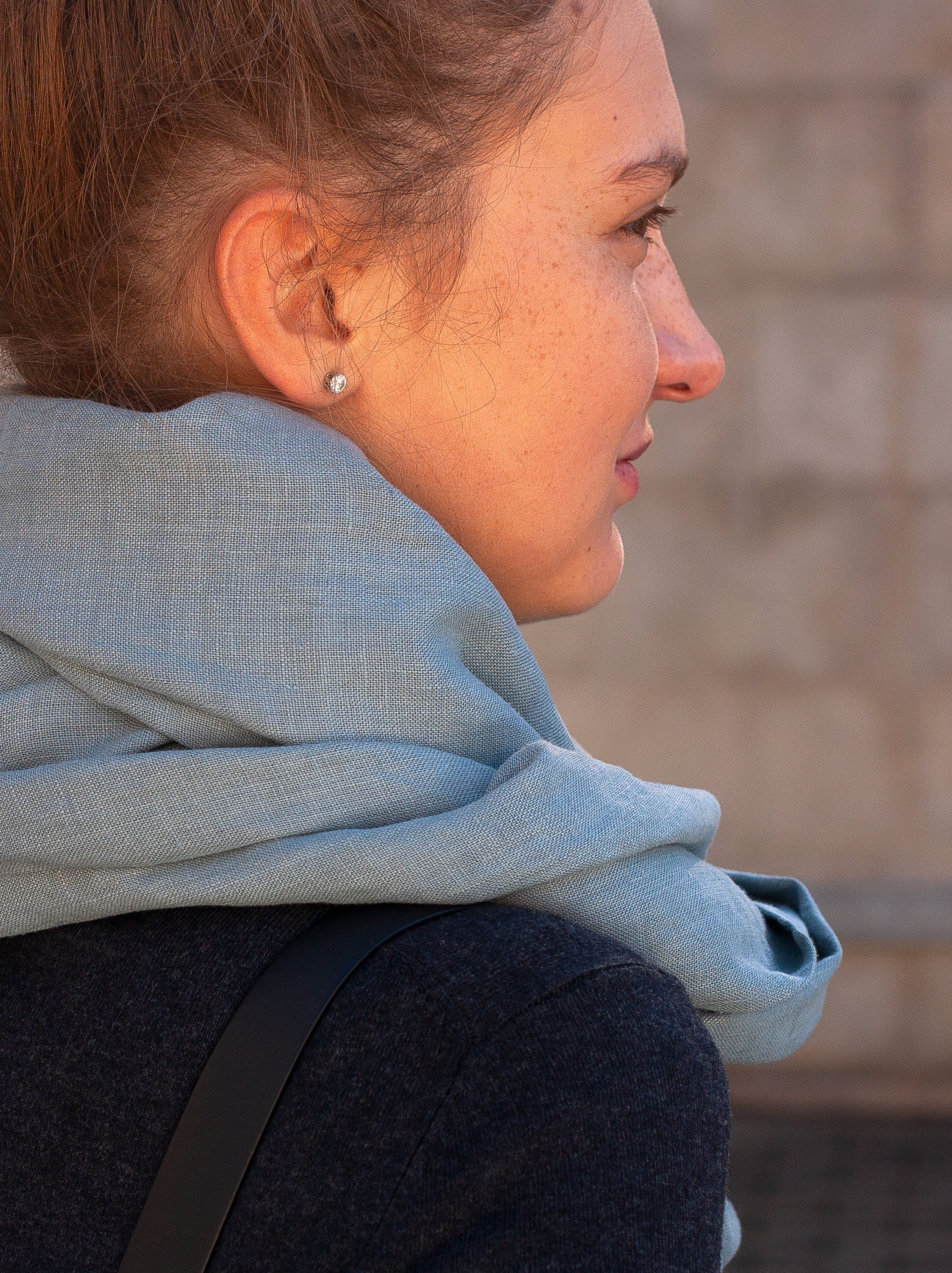 LINEN SCARF