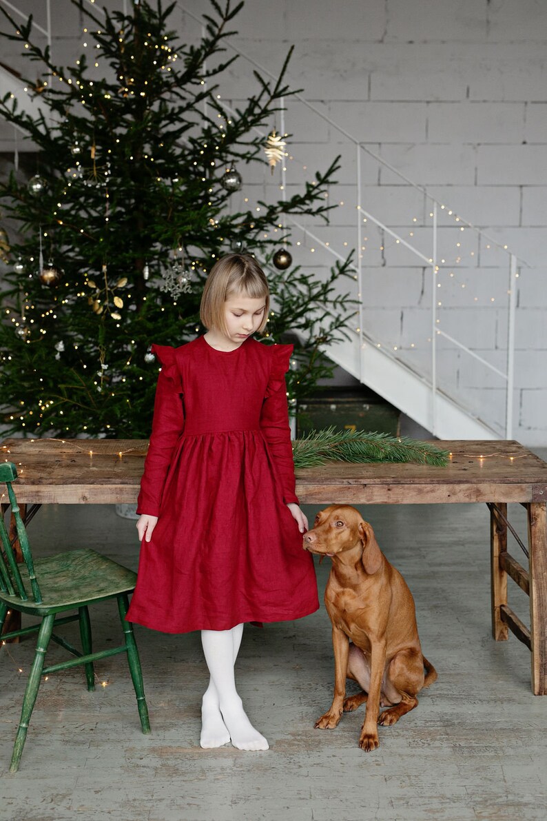 Girls Red Linen Christmas Dress With Buttons And Ribbon, Festive Linen Dress With Long Sleeves, Long Sleeve Linen Christmas Photoshoot Dress image 7
