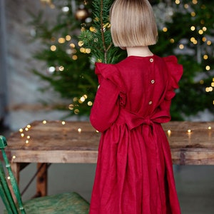 Girls Red Linen Christmas Dress With Buttons And Ribbon, Festive Linen Dress With Long Sleeves, Long Sleeve Linen Christmas Photoshoot Dress image 6