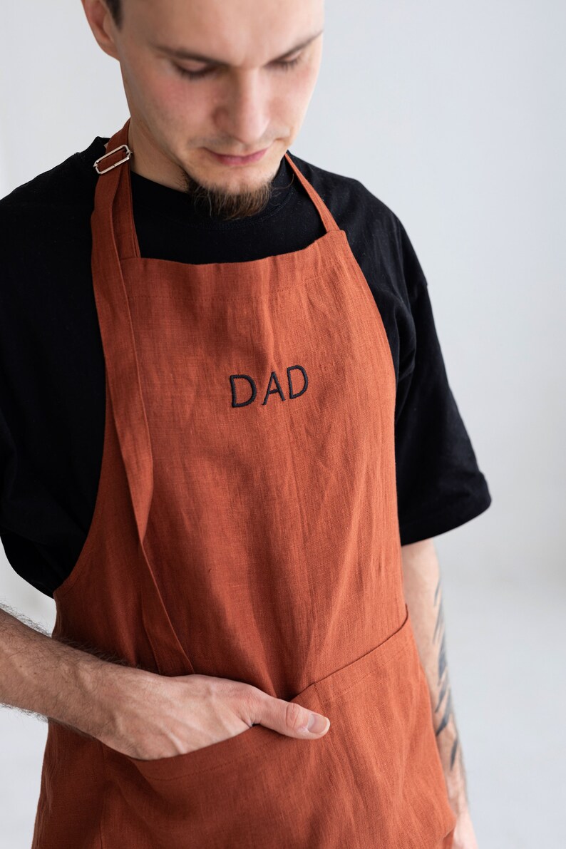 Personalized Linen Apron For Dad, Linen Apron With Embrodery, Embroidered Chef Apron For Father And Mother, Unisex Linen Apron Embroiderery image 3
