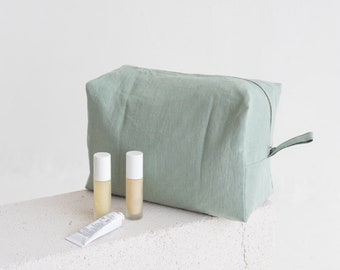 Sage Linen Pouch,Linen Makeup Bag, Double-Layered Linen Cosmetic Bag,Linen Makeup Pouch,Green Waterproof Travel Pouch With Zipper