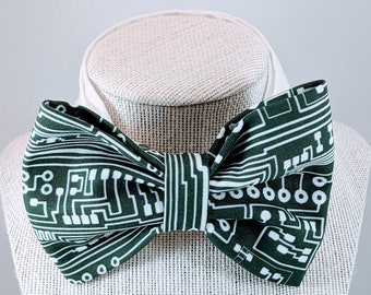 Circuit Board  Bow Tie