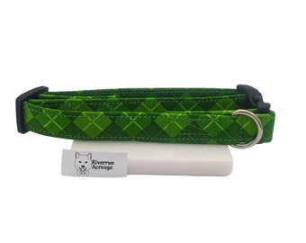 Green Argyle Pet Collar, Pet Bow, and Leash