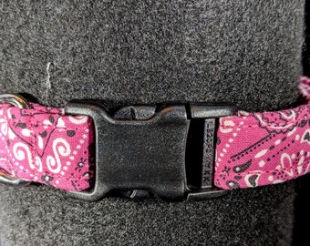 Bandanna Pink Pet Collar, Pet Bow, and Leash