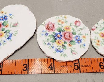 Bee Mosaic Tiles Broken Cut China Plate Mosaics Flowers & Yellow Jacket Bee Mosaic Tiles Broken Cut China Plate Mosaics Flowers & Yellow Jacket
