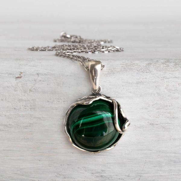 Handmade Sterling Silver Malachite Pendant Necklace, Round Green Gemstone