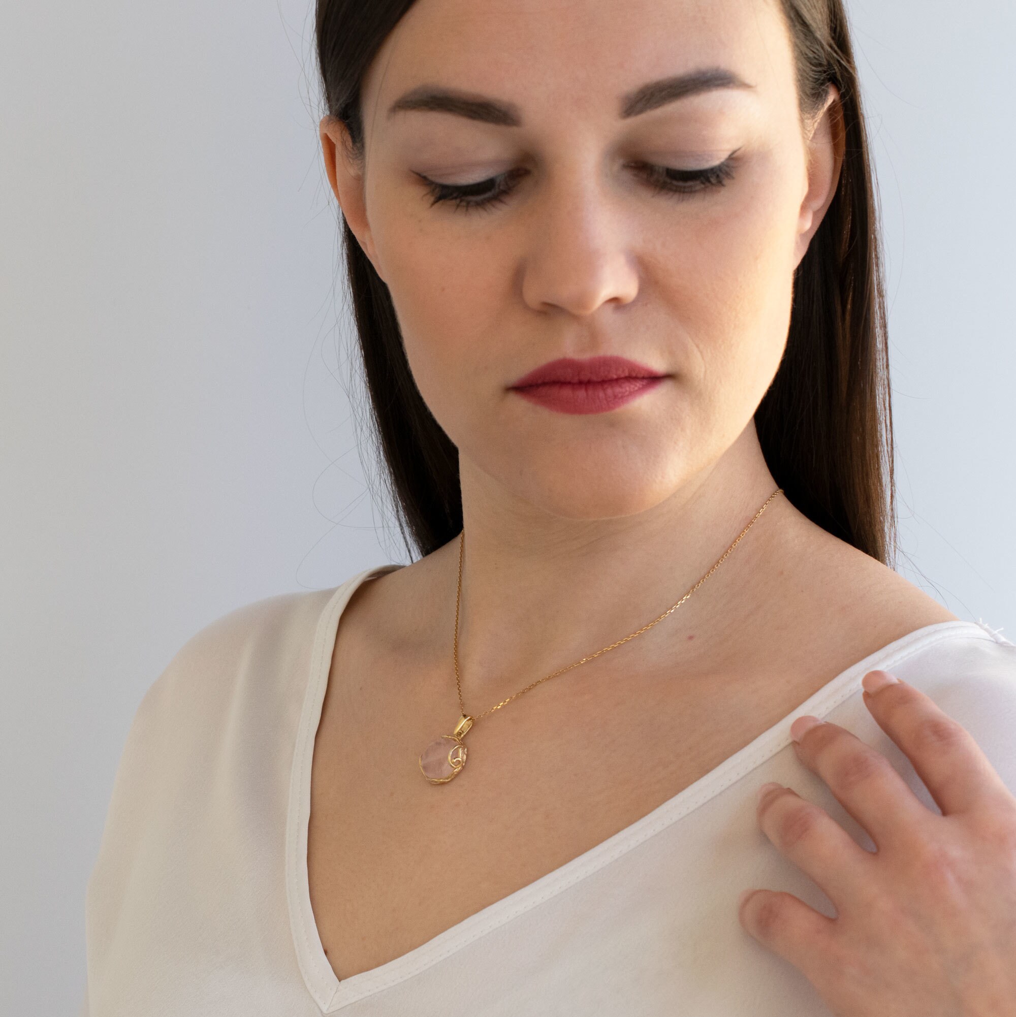vintage rose quartz necklace vintage rose quartz necklace