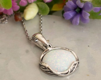 Silver Necklace with White Opal Pendant, 12 Mm Silver opal jewelry Pendant, Dainty Necklace, Opal Necklace, Birthstone Jewelry