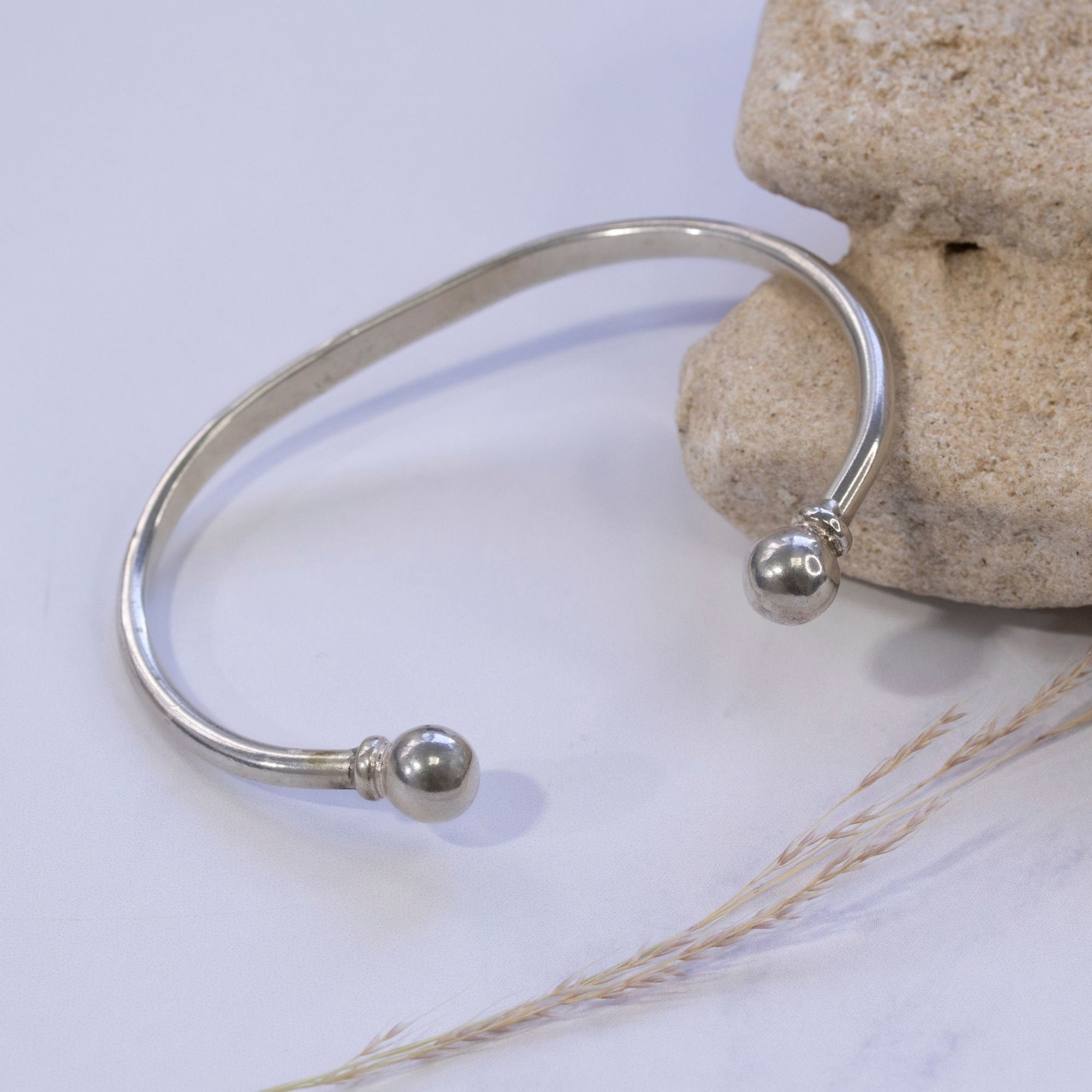 アクセサリー Italy 925 balls cuff bangle ChicSilver Women's 925 Solid Sterling Silver Polished Round