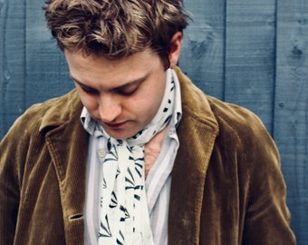 BROAD ARROW - Pure Silk Scarf Handmade by Mickey Strangeways - Gentleman's Accessories - Dandy - Men's Accessories - Suits