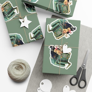Papeles de regalo con forma de camión de basura para toda ocasión, papel de regalo ecológico, papel de regalo personalizado para cumpleaños y festividades. imagen 1