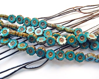 Perles 8 mm fleur hawaïenne verre de Bohême bleu turquoise marron Tchèque