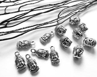 Perles ou breloques pendentifs tête de Bouddha métal argenté antique