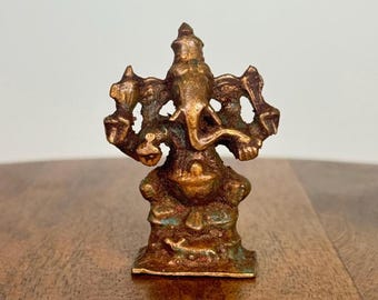 Lord Ganesha - Prasiddh Idols Presents Copper Made Museum gerepliceerd idool